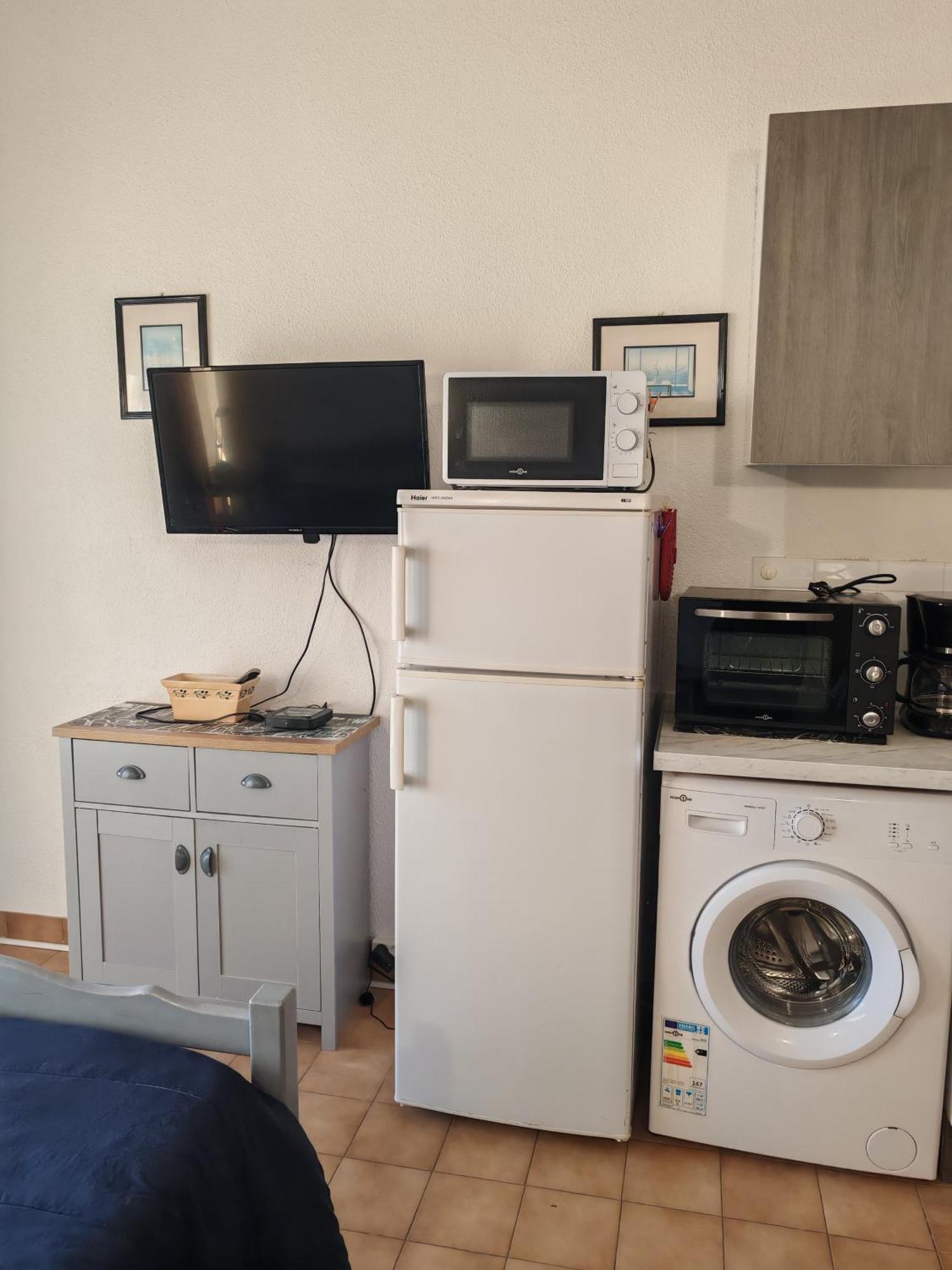 Studio 34 Curistes/Vacanciers Balaruc-les-Bains Exterior foto